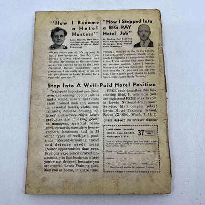 Astounding Analog Science Fiction Magazine (December 1952) The First Martian TH9