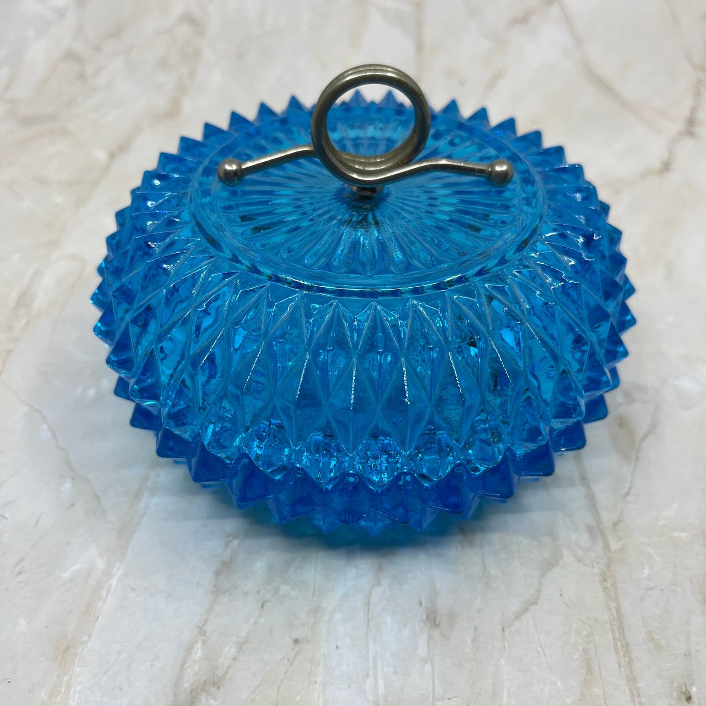 Aqua Blue Diamond Hobnail Glass Glass Candy Dish Powder Jar Metal Handle TE5