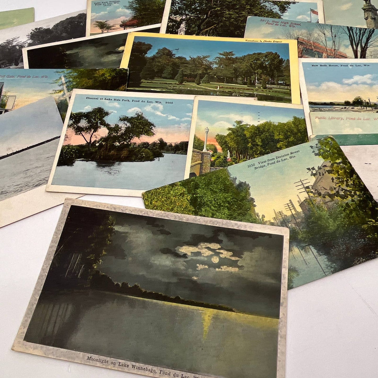 Lot of 20 Antique Postcards From Fond Du Lac Wisconsin TF5