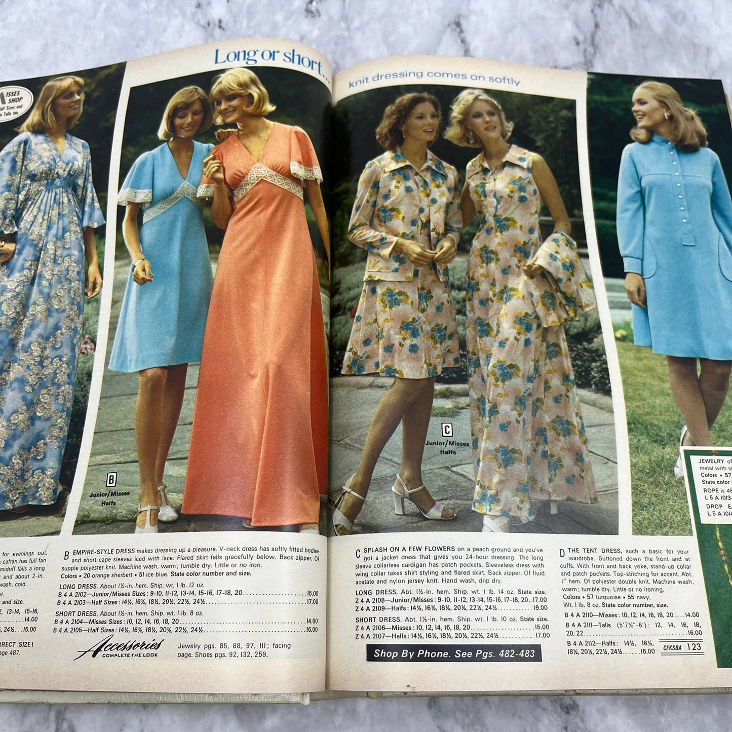 Montgomery Ward 1976 Spring Bicentennial Catalog Kansas City MO Hardcover S3