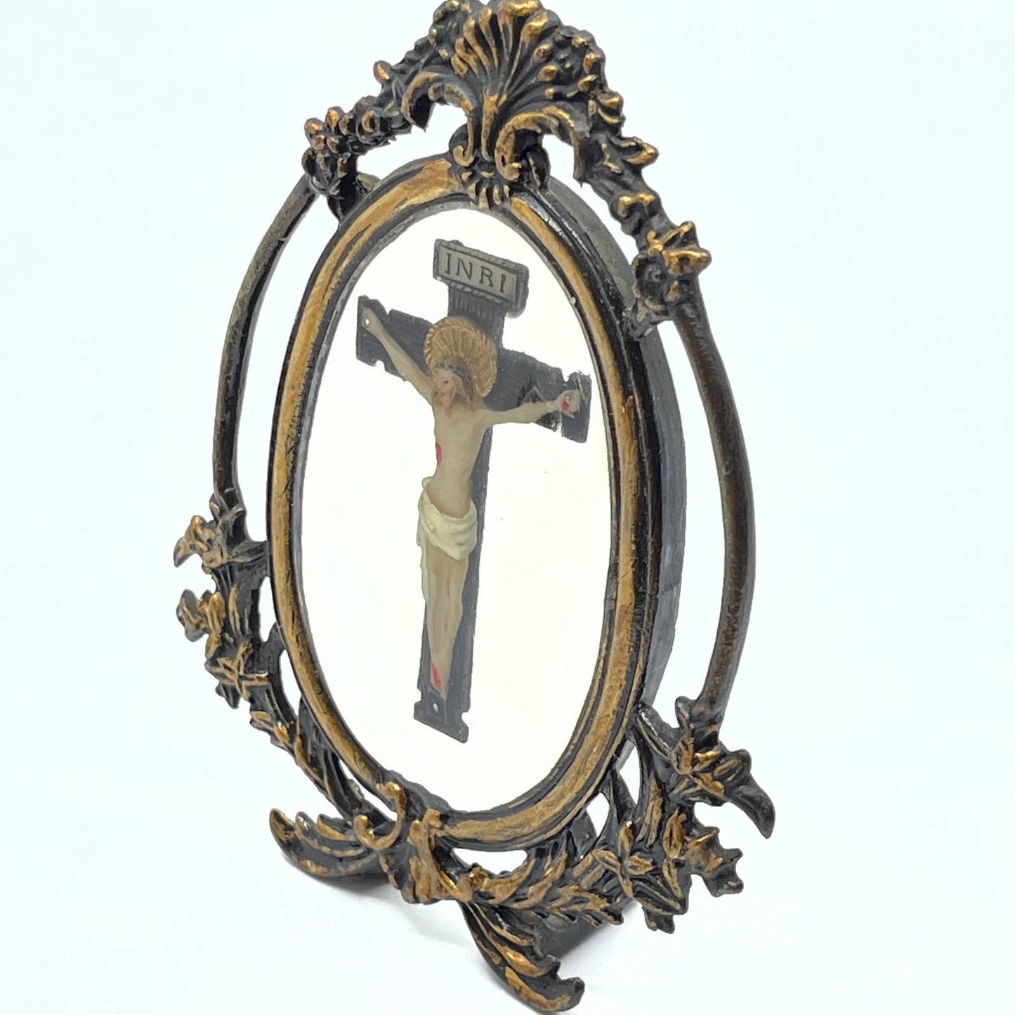 Vintage Baroque Christ On Cross Encased in Glass w/ Metal Frame Crucifix SD7-2