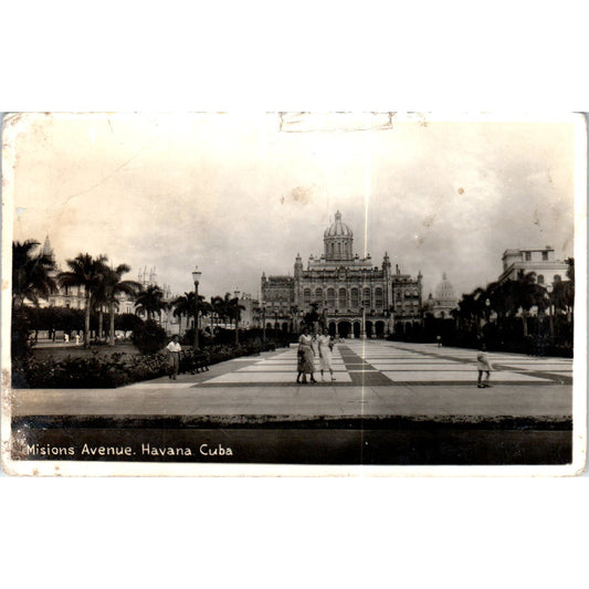 Missions Avenue 1937 Havana Cuba Original Postcard P3-1