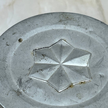 Vintage Tin Collapsible Drinking Cup with 6 Pointed Star on Lid TC5-S3