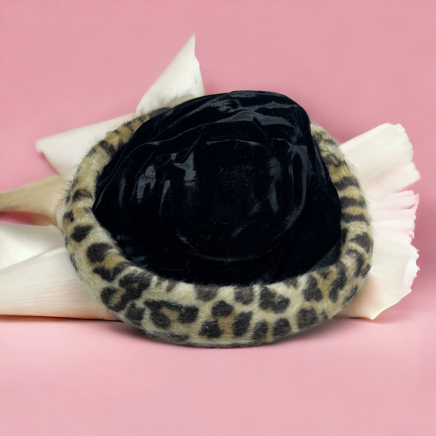 Vintage Black Velvet & Leopard Print Ladies Hat HB1