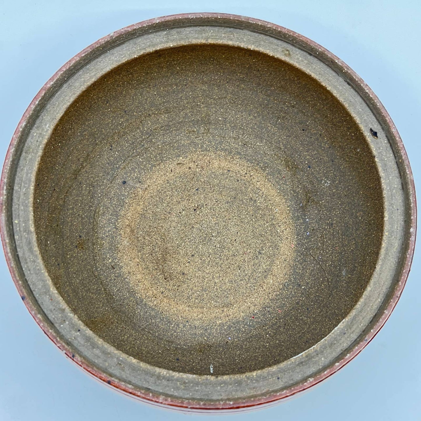 Vintage Handmade Stoneware Crock Dish w/ Lid Brass Handle 7” TE6