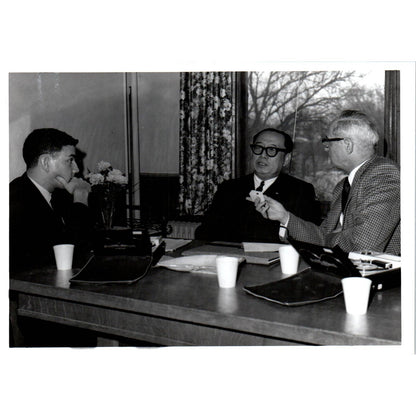 Press Conference Sukich Nimmanheminda WNAX 1967 Original Photo 5x7 TK1-P5