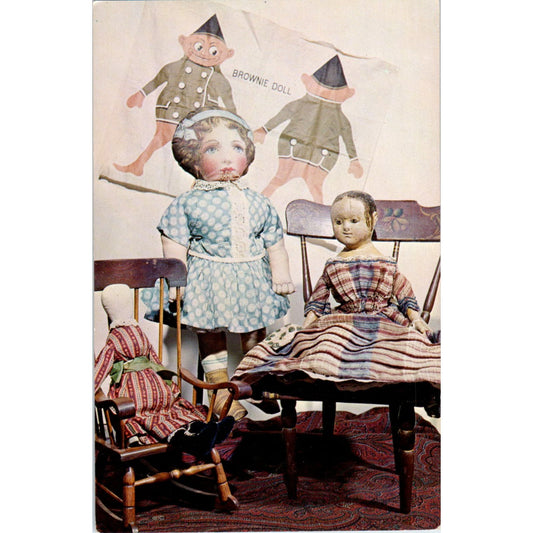 Group of Fabric Dolls Mary Merritt's Doll Museum Douglassville Postcard PB5