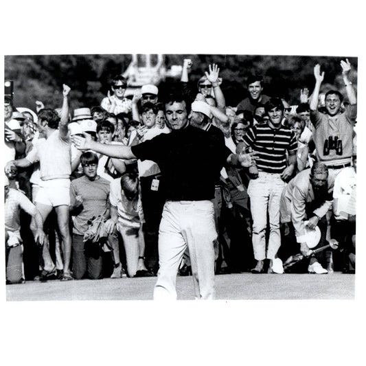 1970 Press Photo Golf Chaska MN US Open Tony Jacklin 8x10" AD2