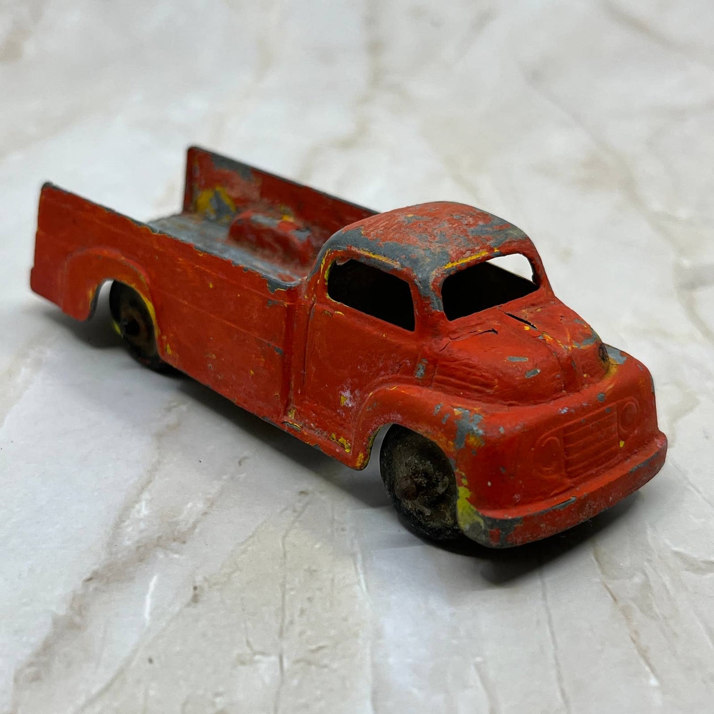 Vintage Tootsie Toy of Chicago Ford Metal Flatbed Truck  Made In USA