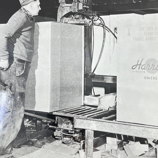 1940s Assembly Line Manufacturing Photo Harrison Kitchen Cabinets Chicago AA7-23