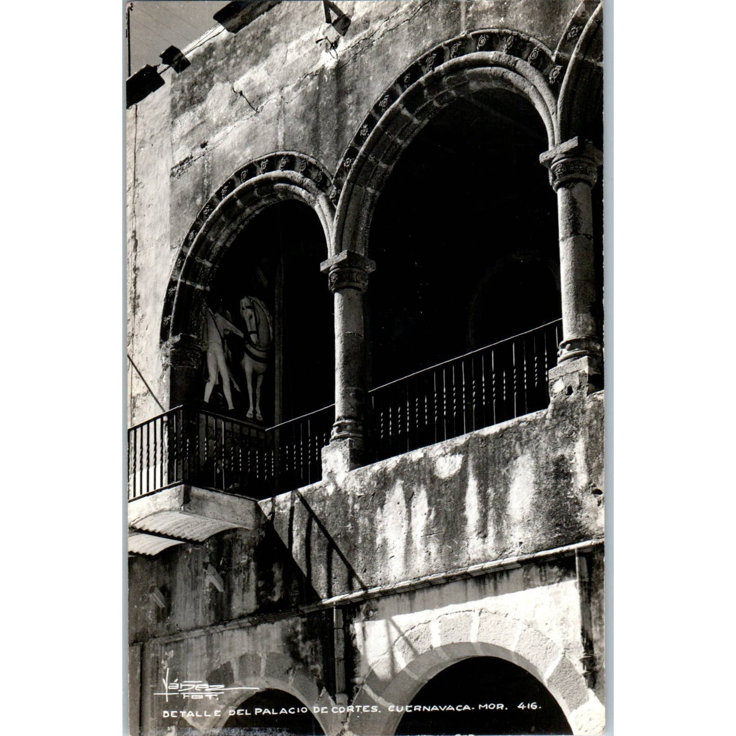 DeTalle Del Palacio De Cortés Cuernavaca Mor. Mexico - RPPC Postcard TJ7-MP