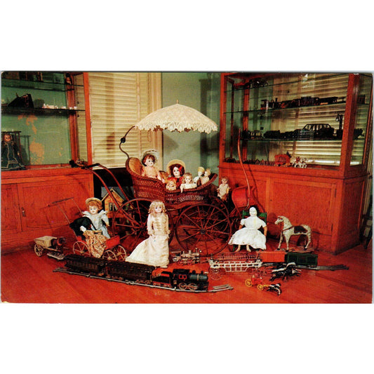 Doll & Toy Exhibit Museum of Staten Island HS NY Original Postcard PB9