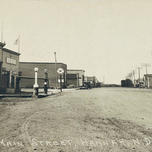 Antique Post Card RPPC Hannah North Dakota Main Street PA8