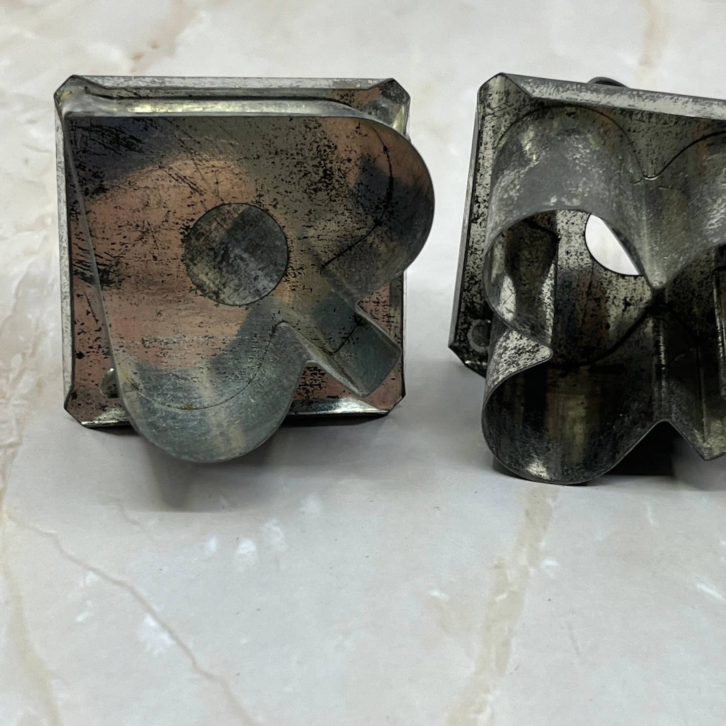 Vintage Tin Metal Cookie Cutter Set of 4 Playing Card Suits 1.75” TJ1