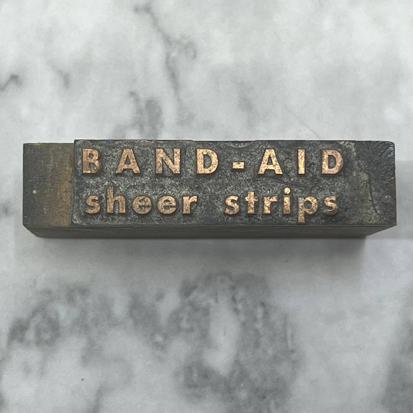 Vintage Letterpress Printers Block Plate Band-Aid Sheer Strips SE848