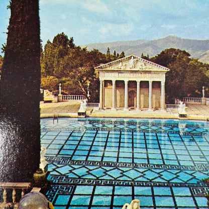 1950s Plastichrome Hearst Castle California San Simeon Postcard Book EA2