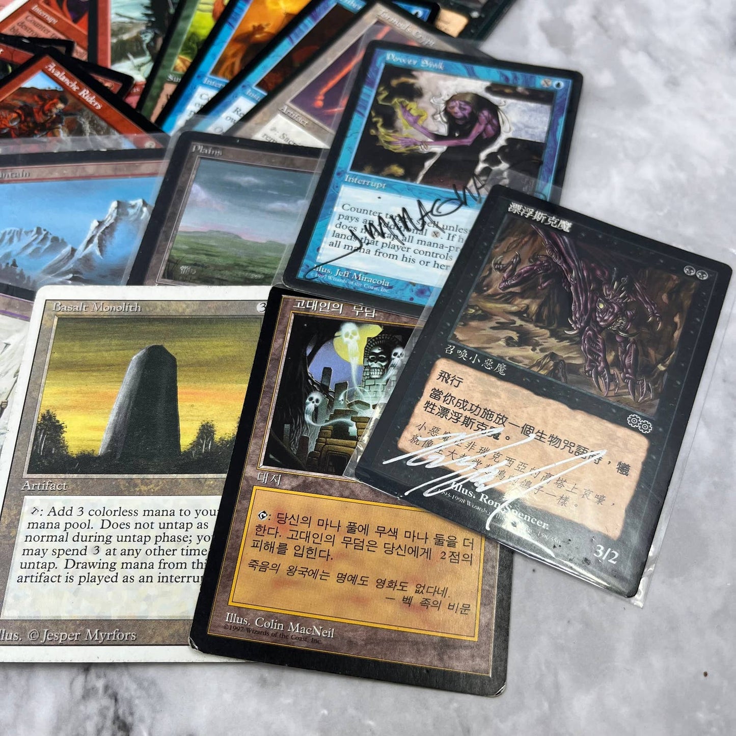 HUGE Collection of Vintage Magic The Gathering MTG Cards Mostly 90s Era