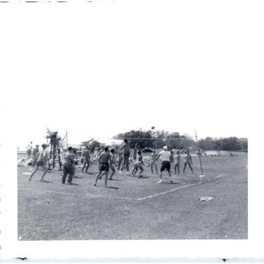 1950s Photograph Men's Beach Volleyball Game 3.5" SE5