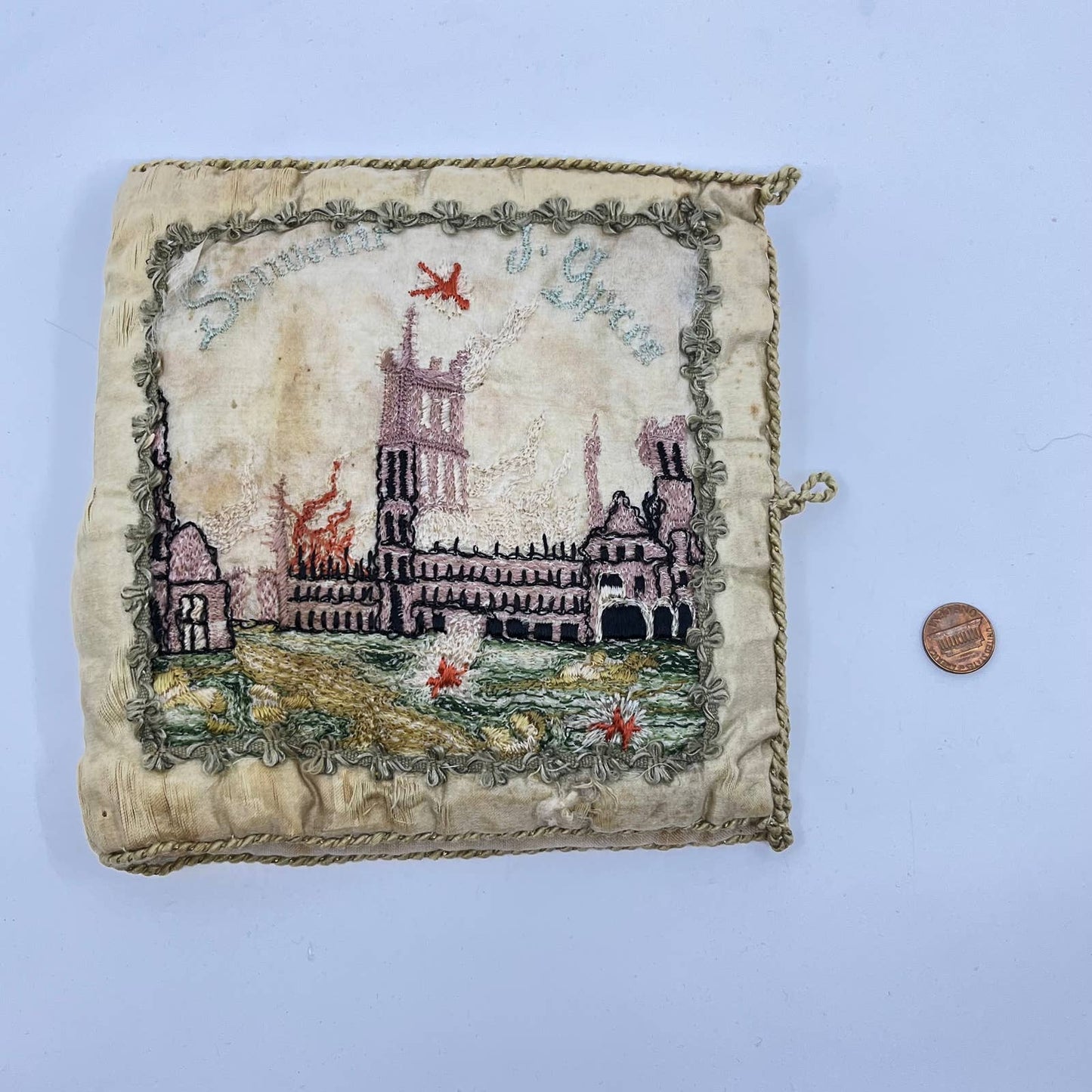 c1920 WWI Ypres Belgian Souvenir Handkerchief Holder Hand Embroidered TF5