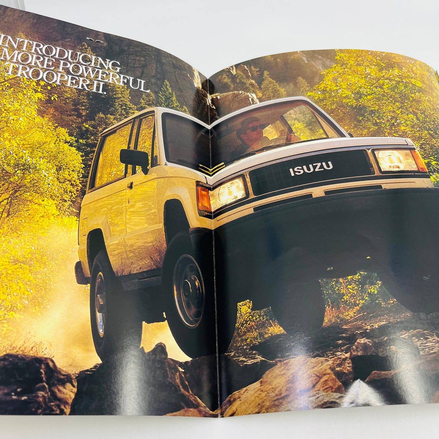 1988 Isuzu Trooper II Car Brochure Catalog BA1