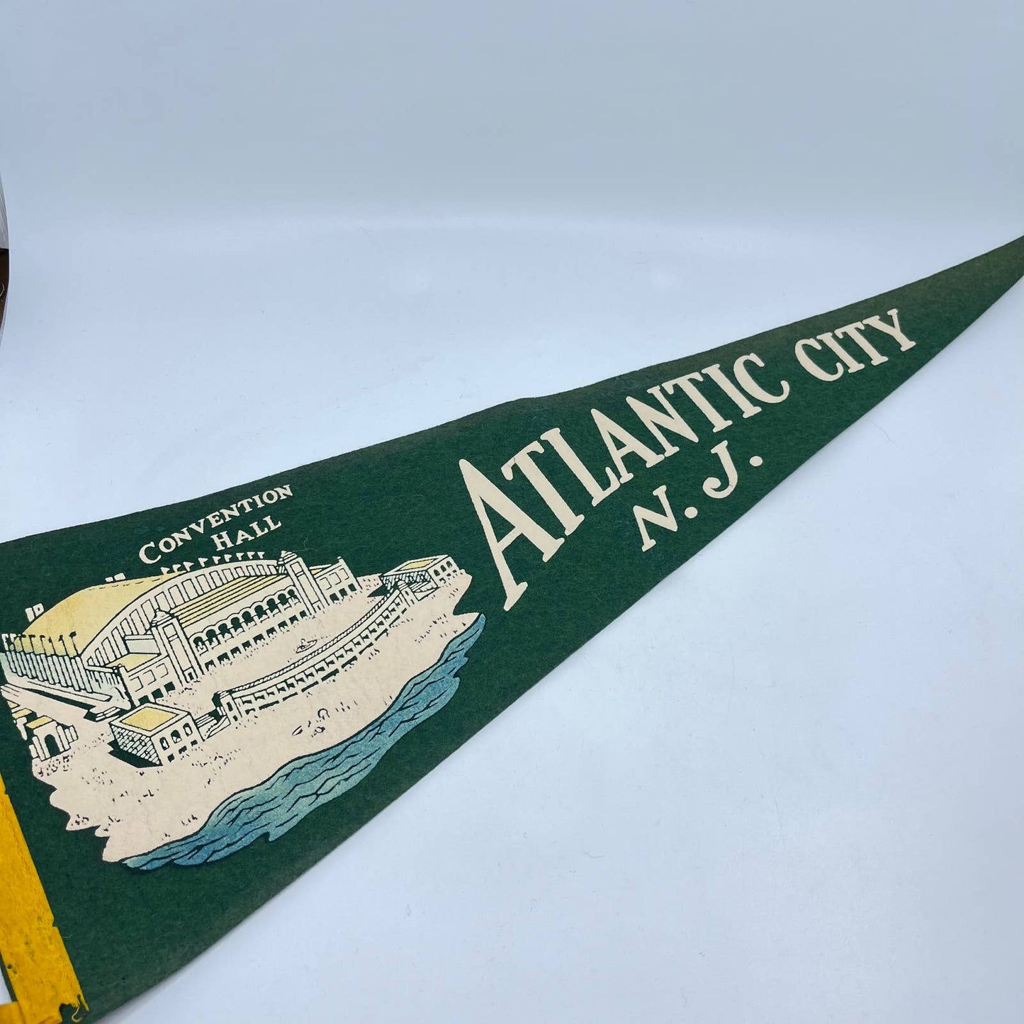 1940s Atlantic City NJ Convention Hall Green Souvenir Felt Pennant 25” TF5