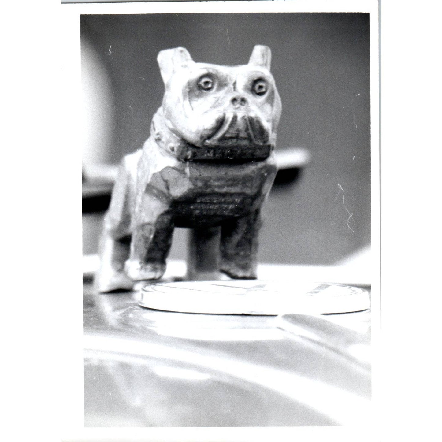 c1970 Original Photograph of a Carved Bulldog 5x7 AD6