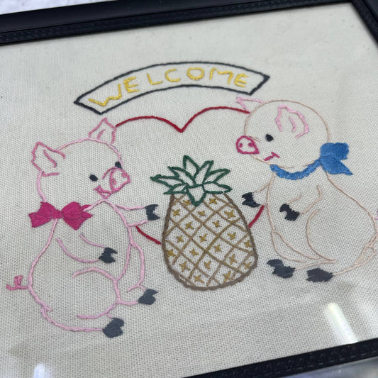 Vintage Kitschy Embroidery Wall Art WELCOME Pigs & Pineapple 9x11" TJ2