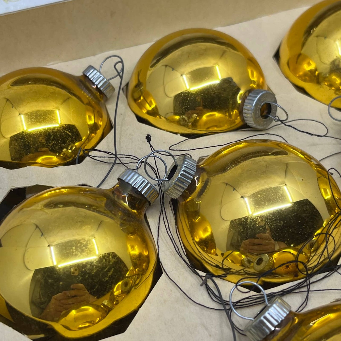 Shiny Brite 12 Vintage 2 1/4" Mercury Glass Ornaments Original Box Gold OT1