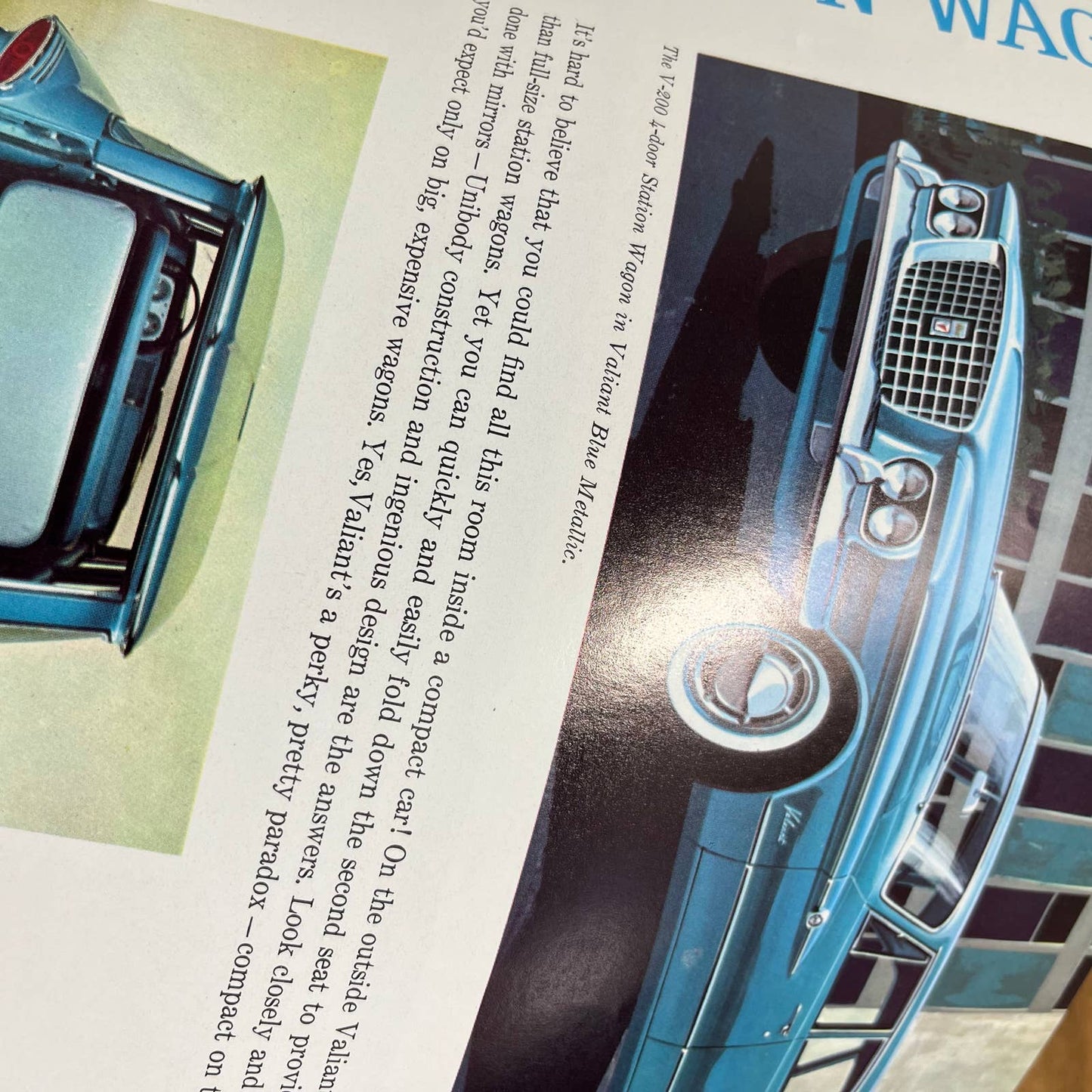 1961 Plymouth Valiant Chrysler Full Color Deluxe Sales Brochure Fury Suburban B4