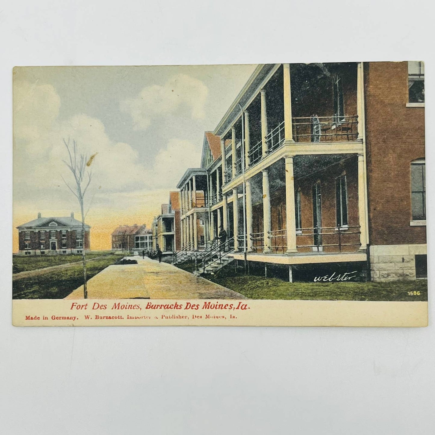 c1918 Postcard WWI Fort Des Moines Barracks Iowa PA9