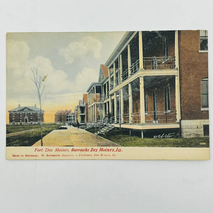 c1918 Postcard WWI Fort Des Moines Barracks Iowa PA9