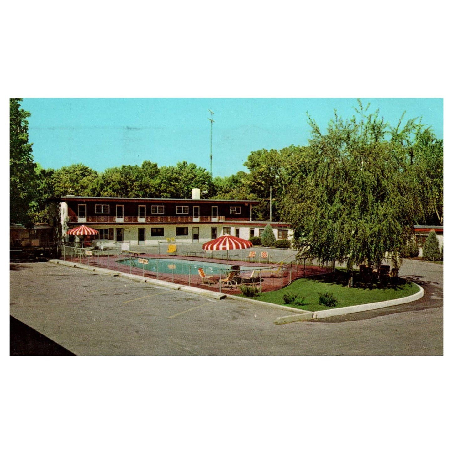 Lindendale Motel AAA Sioux Falls South Dakota 1966 - Postcard TJ8-1