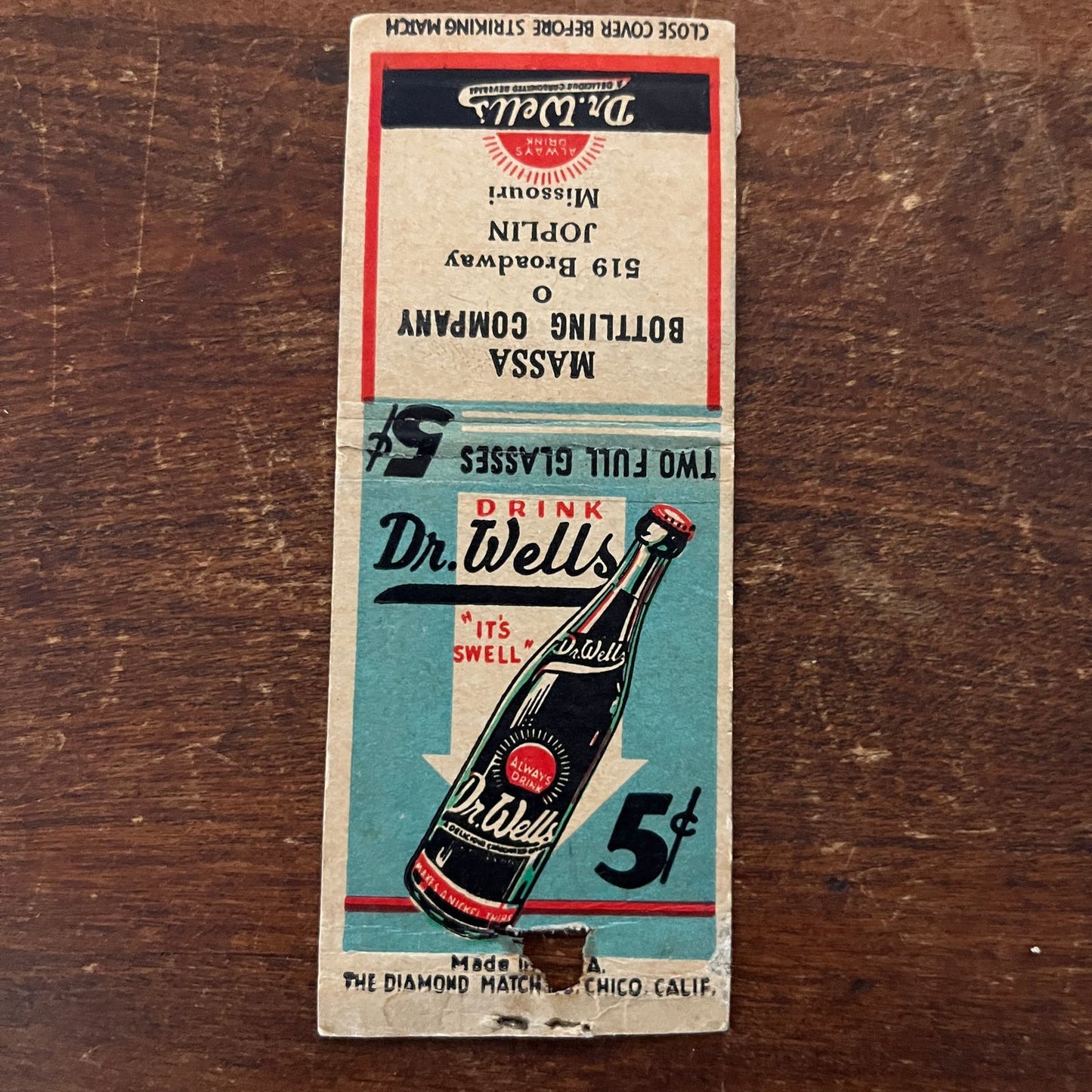 Dr. Wells Soda Massa Bottling Co Joplin MO Advertising Matchbook Cover SB3-M1