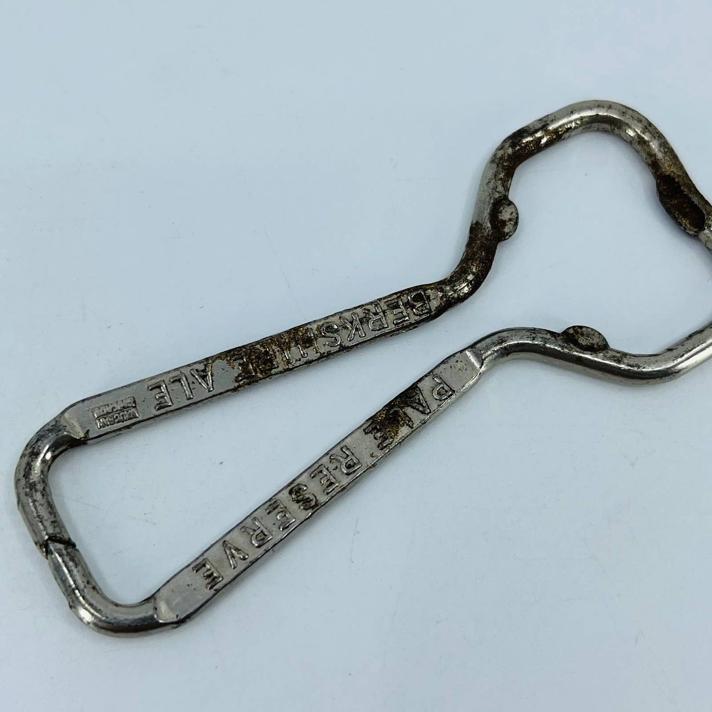 Vintage Old Reading Beer & Ale Pale Reserve Berkshire Ale Bottle Opener SC3
