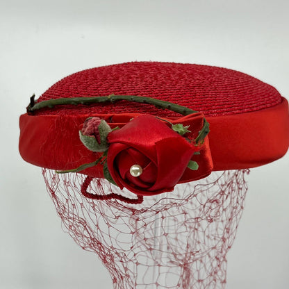 Vintage Woman’s Red Rose Cocktail Fascinator Pillbox Hat Millinery Netting HB1