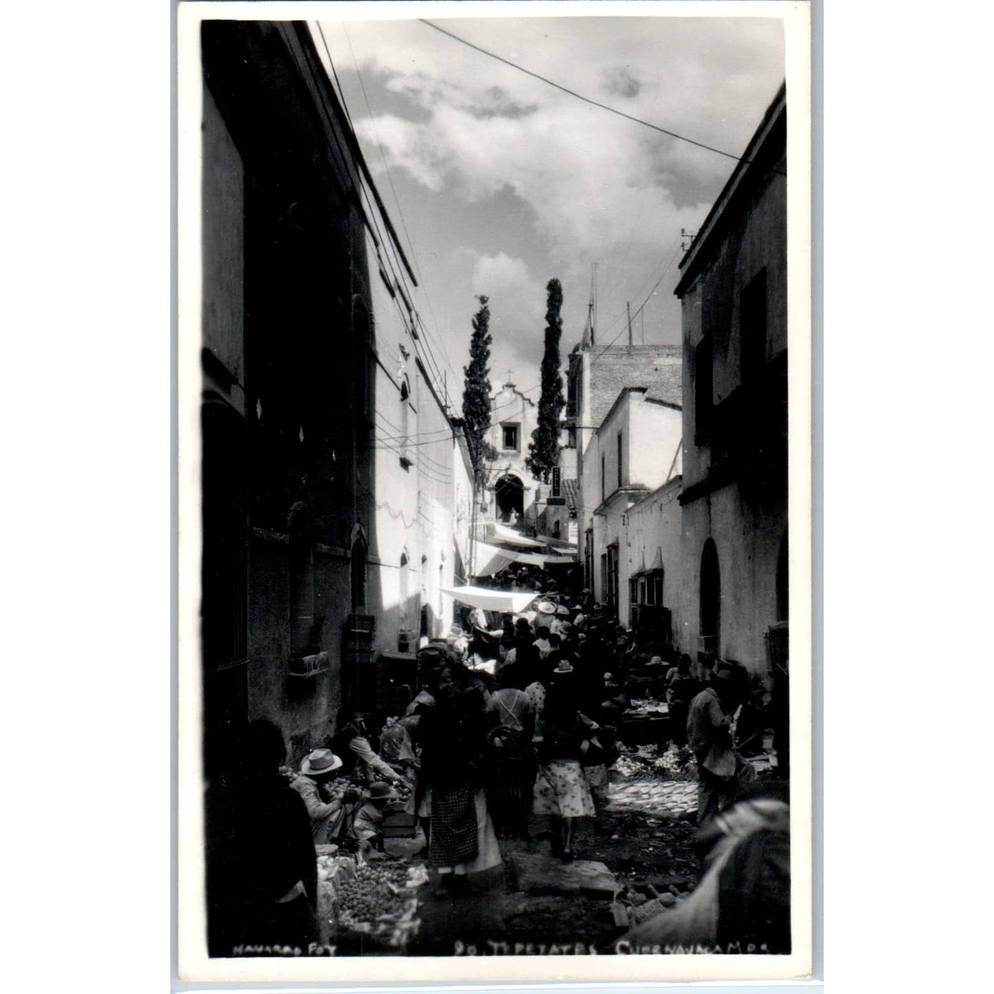 Church of Tepetates Street Scene Cuernavaca México Original RPPC Postcard TJ7-MP