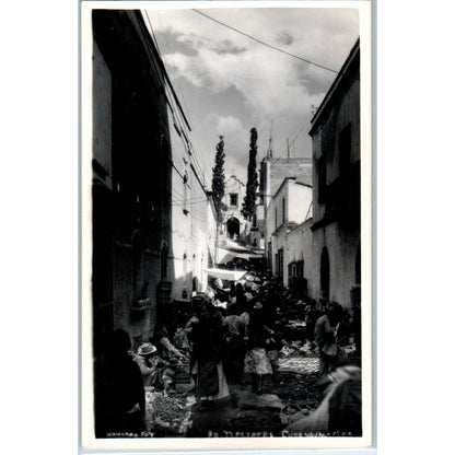 Church of Tepetates Street Scene Cuernavaca México Original RPPC Postcard TJ7-MP
