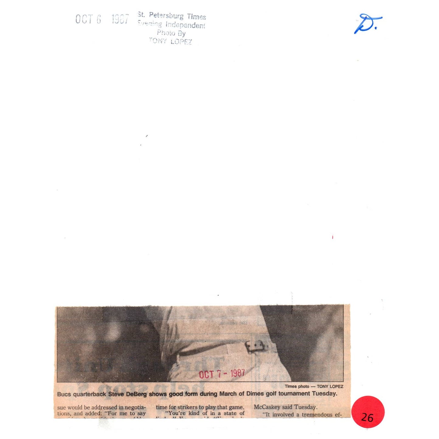 1987 Original Press Photo Golf Bucs Quarterback Steve DeBerg Golfing 8x10" AD2-2
