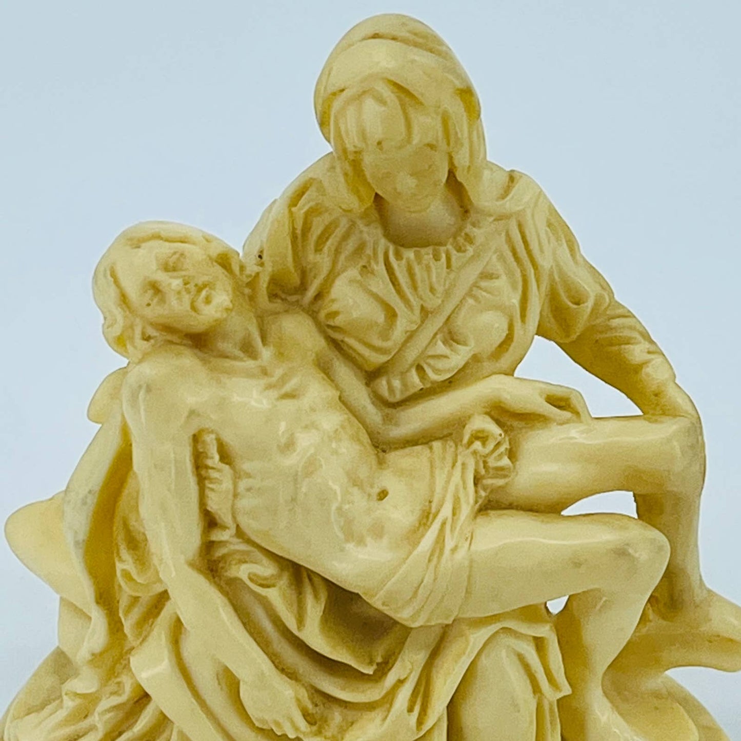 PIETA Mary Cradling Jesus Sculpture Figurine Resin by A. Santini ITALY 4” TB7