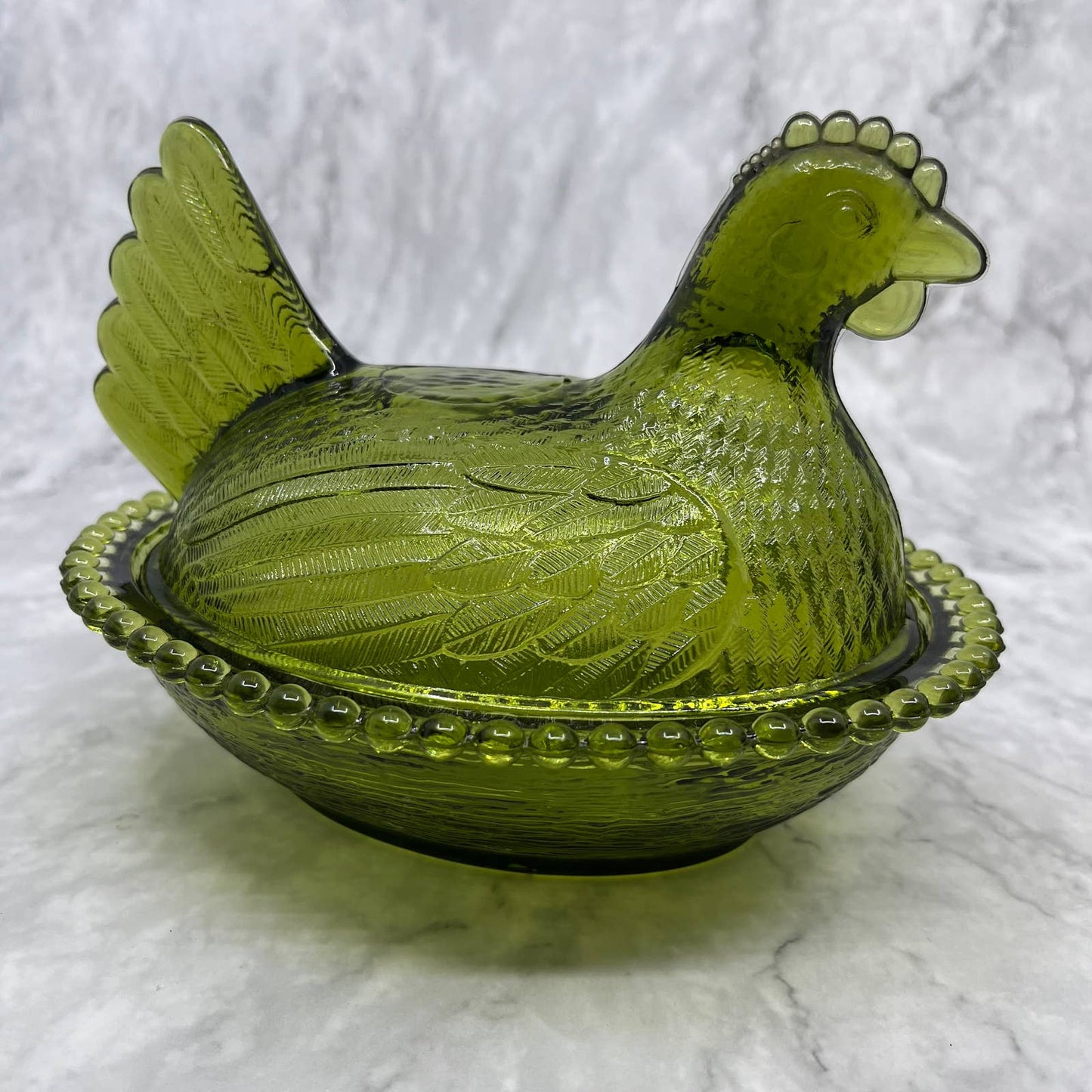 Vintage Nesting Hen Green Avocado Indiana Glass Hen on Nest Candy Dish ~7x5" TE2