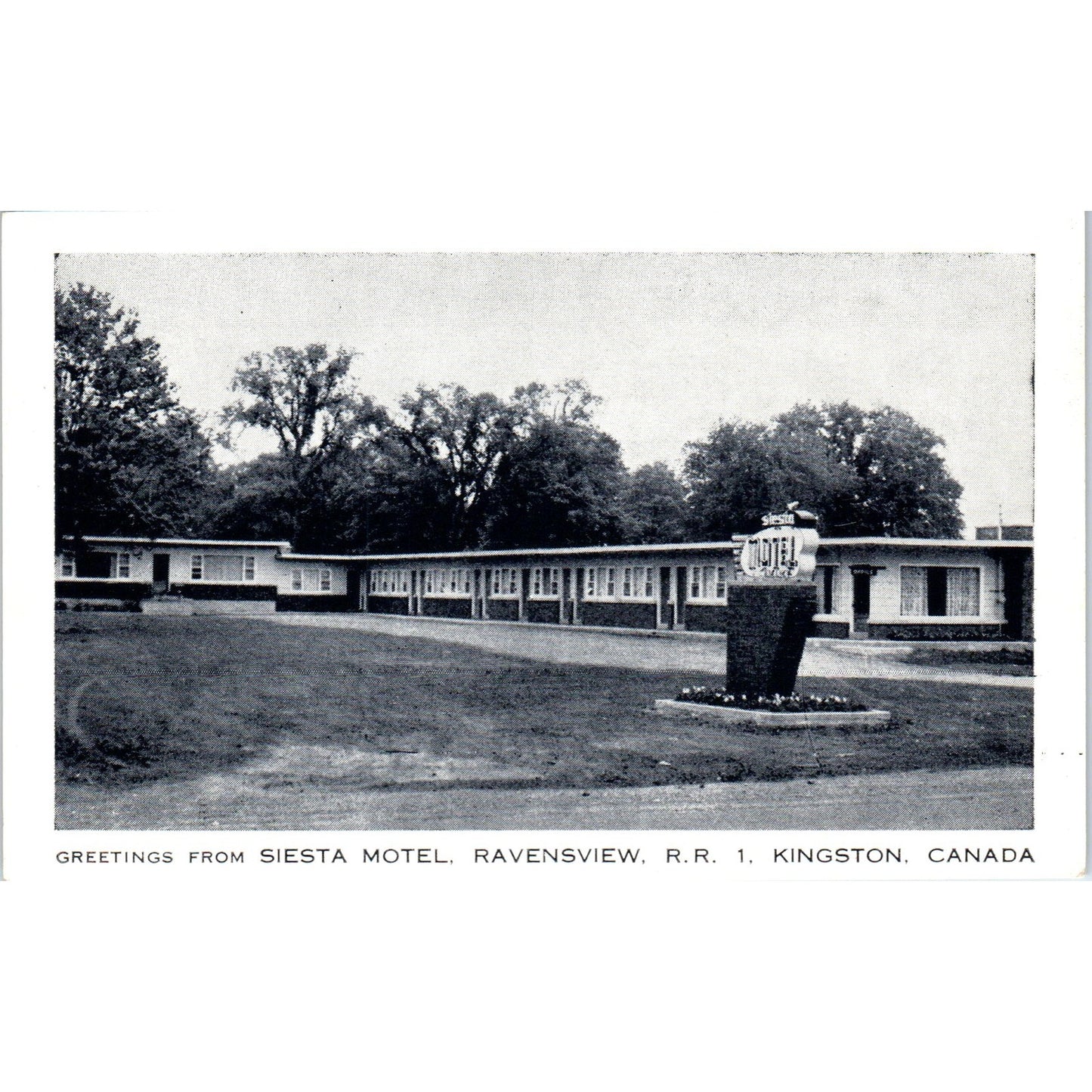 Siesta Motel Ravensview R.R. 1 Kingston Canada - Original Postcard P3-4