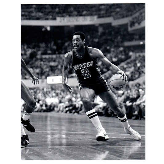1982 Press Photo Basketball NBA Milwaukee Bucks Junior Bridgeman 8x10" AD3