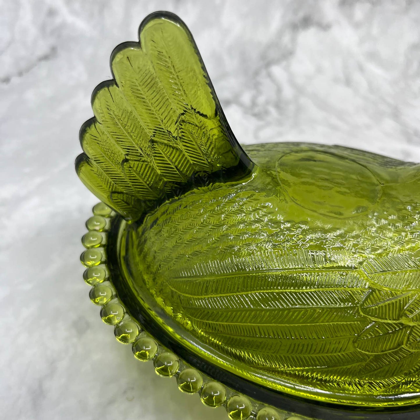 Vintage Nesting Hen Green Avocado Indiana Glass Hen on Nest Candy Dish ~7x5" TE2
