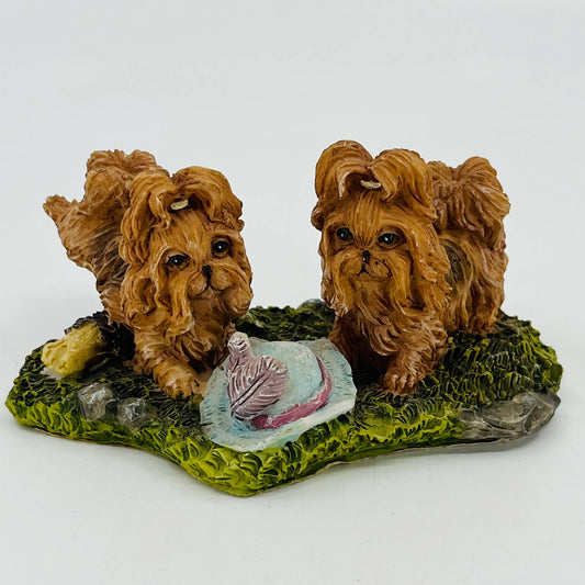 VTG Pair of Brown Shih Tzu Dog Figurines Cast Resin 4 x 2 1/2” FA8