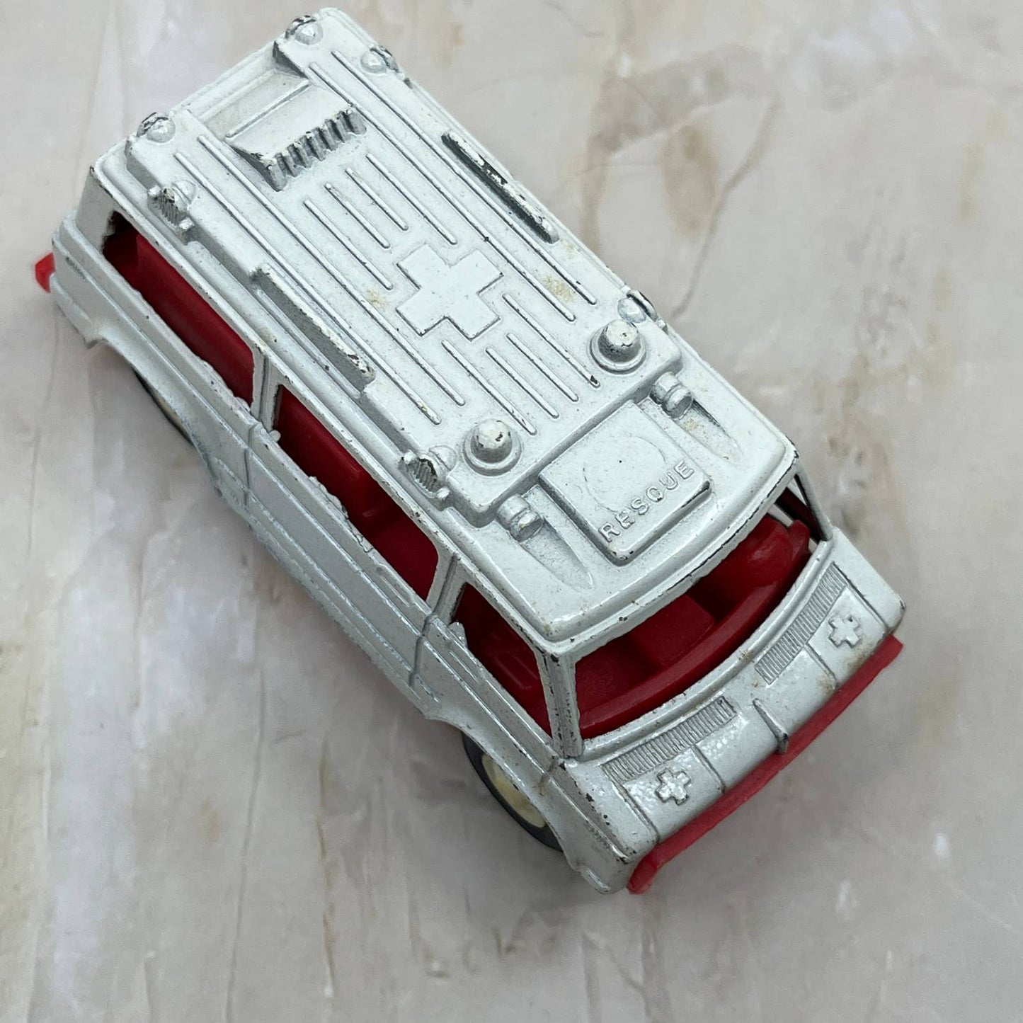 Vintage Tootsie Toy 4" White “Rescue Van” Ambulance Vehicle Made In USA TC5-S2