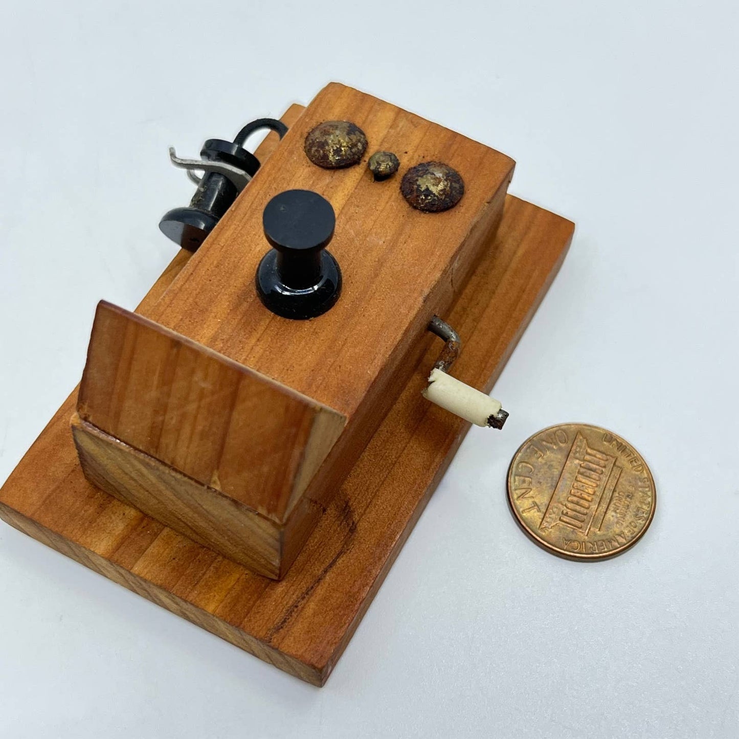 Vintage Handmade Cedar Old Fashioned Telephone Magnet Doll House Furniture TF7-5