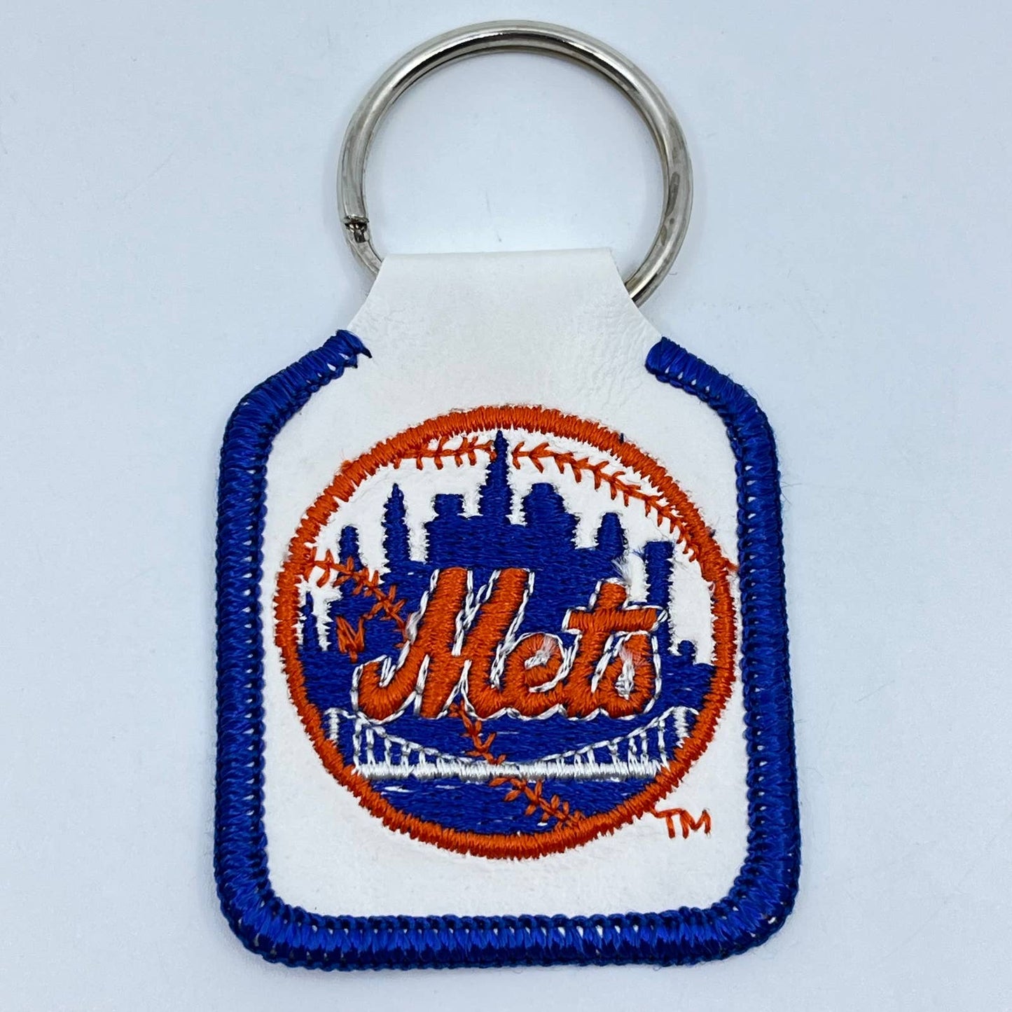 1980s Leather Embroidered NY New York Mets Baseball Keychain MLB SD6