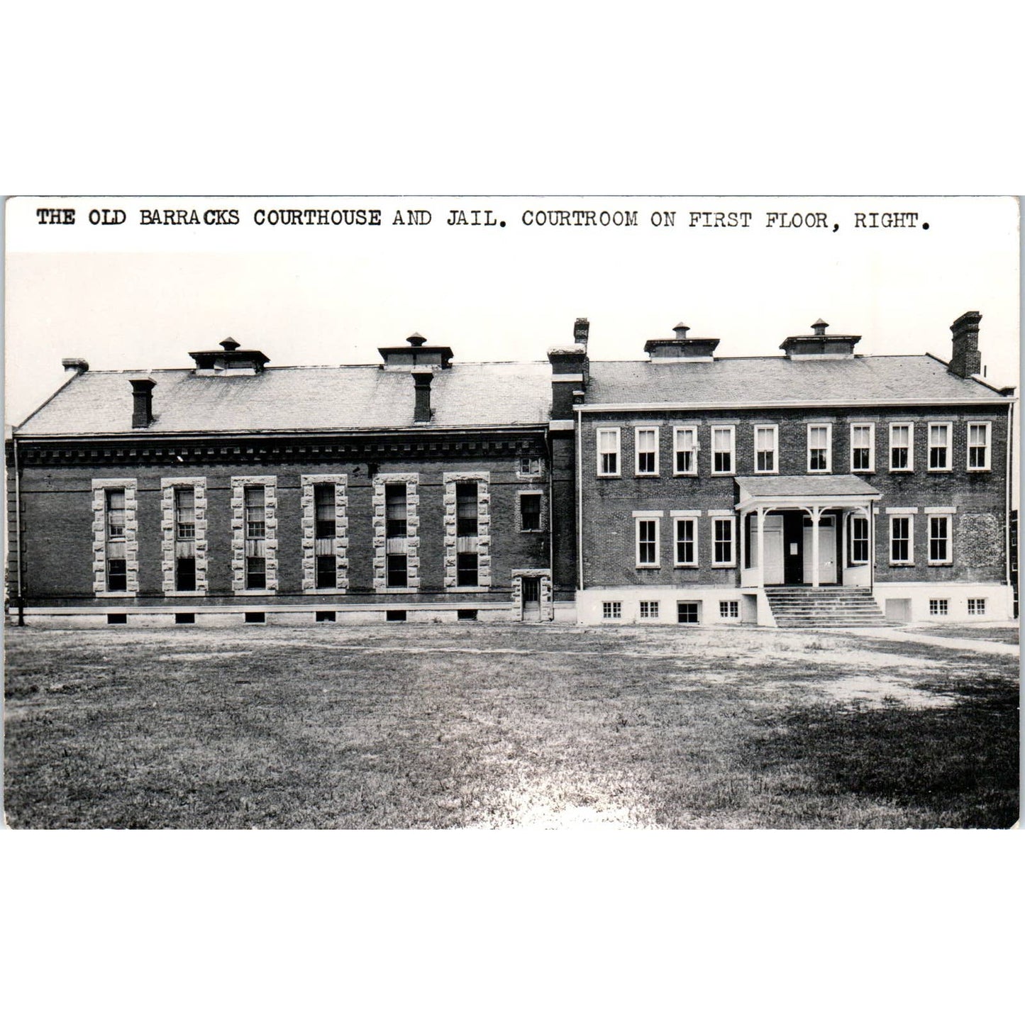 Vintage Postcard The Old Barracks Courthouse and Jail Fort Smith Arkansas SE5
