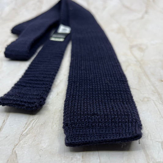 Retro Men's Royal Blue Slim Wembley Crochet Pure Wool Necktie Tie TJ9