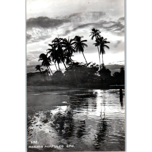 Hornos Acapulco Gro. Mexico - Original RPPC Postcard TJ7-MP